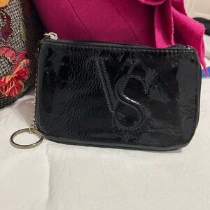 LIKE NEW! Women's Victoria's Secret Black Patent Mini Zip Pouch